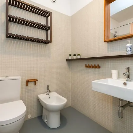 Quiet, Relaxing Flat In Entrecampos