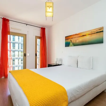 Quiet, Relaxing Flat In Entrecampos Lissabon